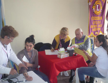 El Club de Leones dijo presente en la Fiesta de la Flor