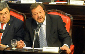 Costa quiere saber cuánto gasta la Provincia en pautas publicitarias