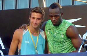 Un joven atleta escobarense recibió una distinción de manos de Usain Bolt