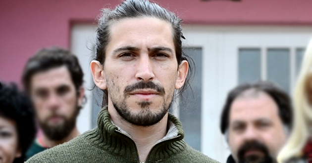 El candidato a intendente del FIT confirmó que irá al debate y arremetió contra todos