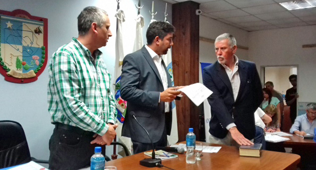 ¿Concejal por una sesión?: Carlos Gadda asumió en la banca de Leandro Costa