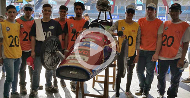 Alumnos de la Técnica Nº2 armaron un auto eléctrico y compitieron en el Gálvez
