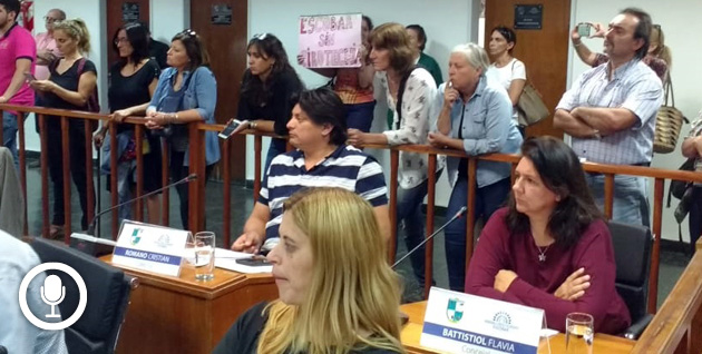 Por mayoría, el Concejo dejó en comisión un proyecto para prohibir la pirotecnia