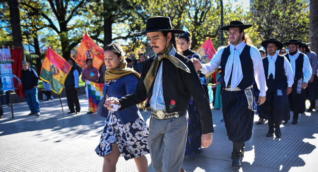 Por cuarto año consecutivo, se festejó el Día de la Identidad de los Pueblos