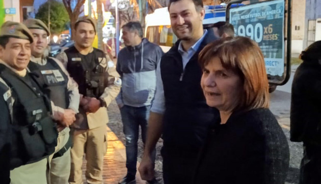 En clave de campaña: Patricia Bullrich visitó Escobar para respaldar a Leandro Costa