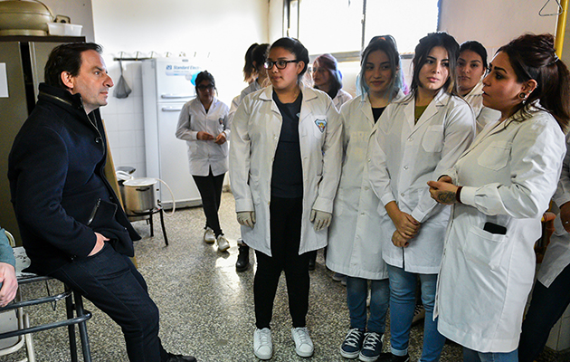 El Intendente visitó la Escuela Técnica Nº3 y destacó los trabajos de sus alumnos