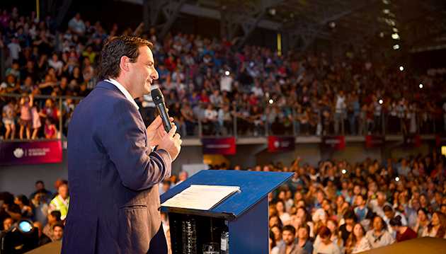 Sujarchuk, en Garín: “Hoy empezamos a construir el Escobar del centenario”