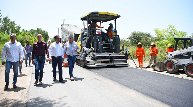 El Intendente recorrió los trabajos de bacheo e iluminación en la ruta 25