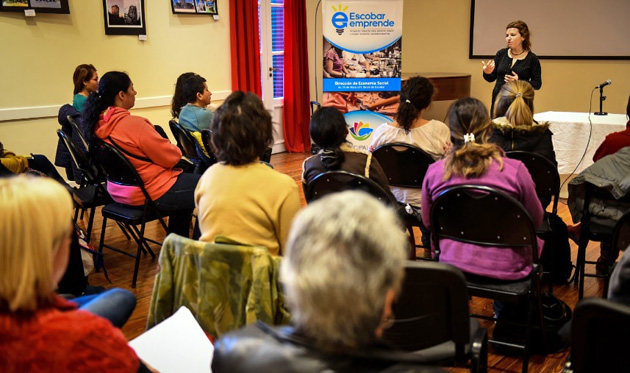 Lanzan nuevos talleres para capacitar a microemprendedores escobarenses