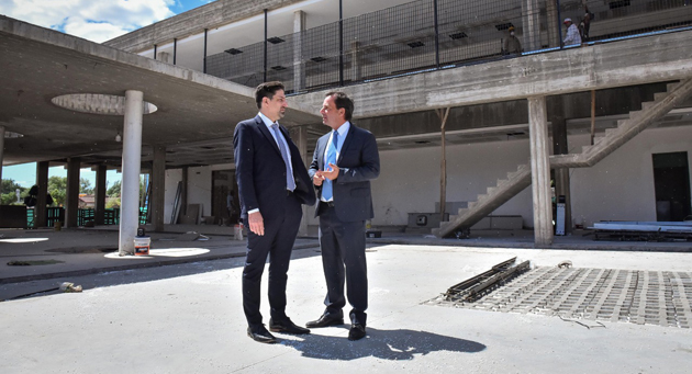 El ministro Nicolás Trotta recorrió el futuro colegio preuniversitario de la UBA