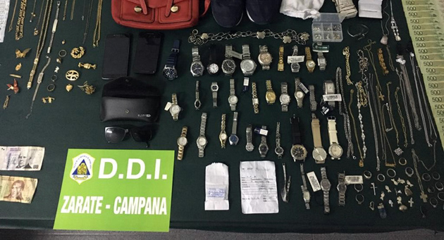 Detuvieron a los autores del asalto a una joyería de la avenida Tapia de Cruz