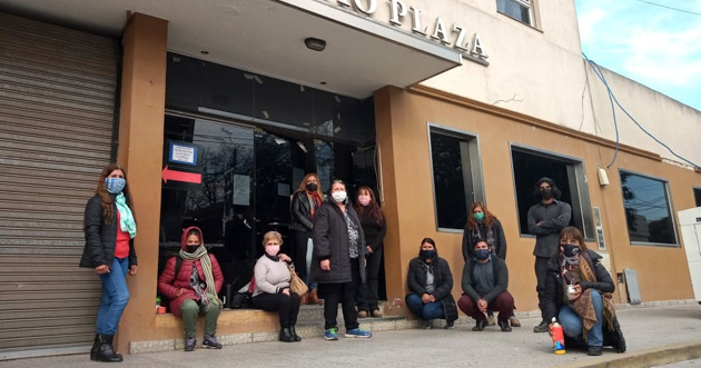 Cerró Sanatorio Plaza y los empleados decidieron tomar las instalaciones