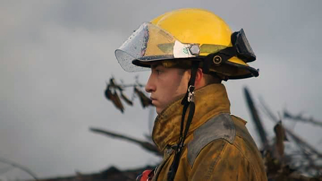 Pasó el susto: Se recupera el bombero de Escobar herido en el incendio del Paraná
