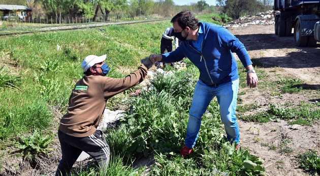 Sujarchuk encabezó una jornada de limpieza y prevención del dengue