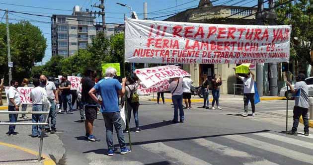 Reclaman al Intendente la reapertura de la feria del barrio Lambertuchi