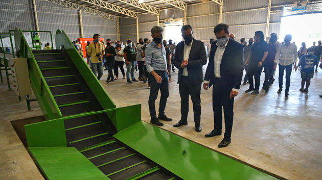 Escobar recibió equipamiento para la gestión de residuos sólidos urbanos