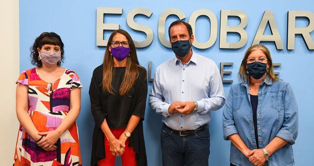 La ministra de Mujeres, Género y Diversidad firmó convenios en Escobar