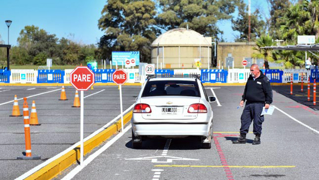 Licencias de conducir: Marcha atrás del Municipio con un polémico requisito