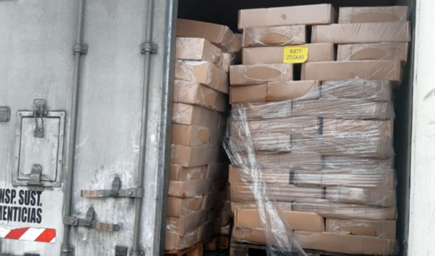 Cayó en Garín una banda de piratas del asfalto que robó un cargamento de pollos