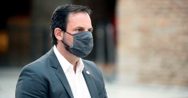 El intendente Sujarchuk dio positivo de Covid-19 y está aislado en su casa