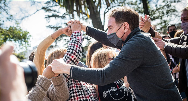 En campaña, Diego Santilli recorrió Escobar junto a Roberto Costa