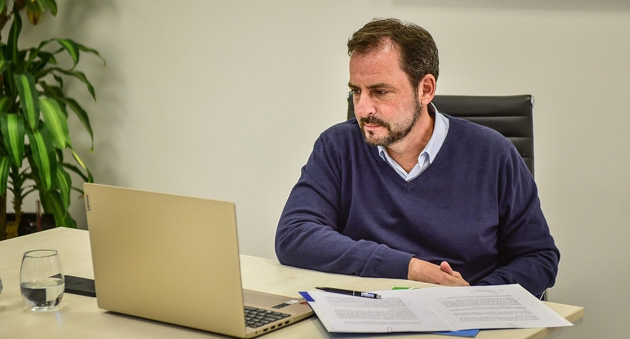 Sujarchuk se comprometió a evaluar la relocalización de la futura alcaidía