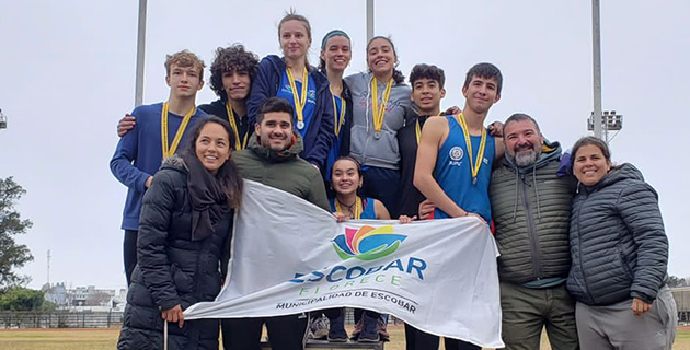 Destacados desempeños de atletas de Escobar en el Metropolitano U18