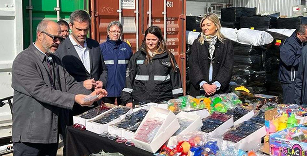 Aduana verificó en Escobar más de 95 toneladas de mercadería ilegal