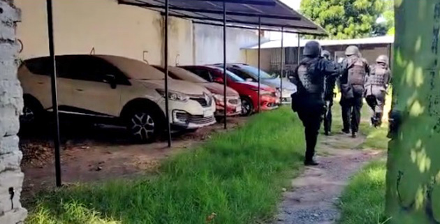 Desbaratan a una banda que adulteraba y vendía autos robados en Escobar