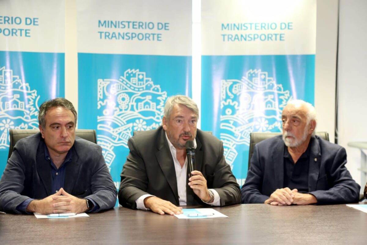 La empresa firmó un acuerdo con el Ministerio de Transporte bonaerense y suspenderá la medida de fuerza a partir de la medianoche. No obstante, el conflicto sigue sin una solución de fondo.