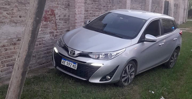 Robaron un auto a mano armada en Maschwitz y los arrestaron en Savio