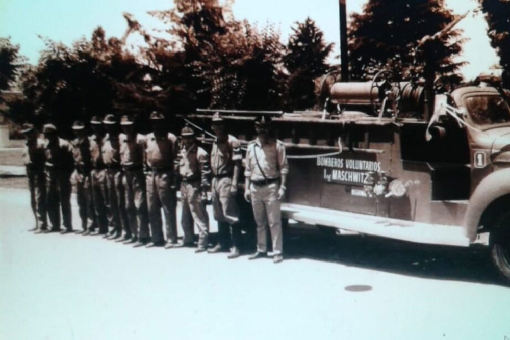 foto antigua de los bomberos de maschwitz