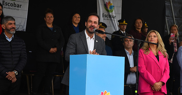 Sujarchuk anunció importantes obras en el 49º aniversario de Maquinista Savio