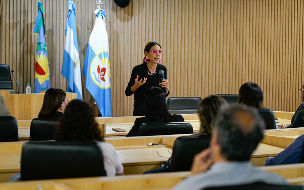 Charla sobre derecho de familia en el Concejo Deliberante de Escobar