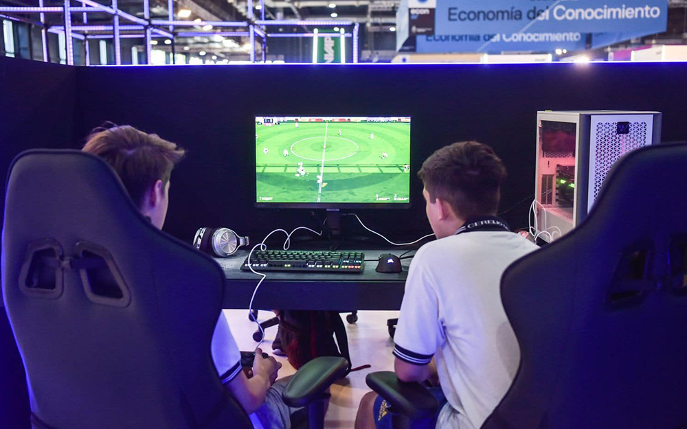 La UTN dictará cursos de desarrollo de videojuegos en el Polo Fly Tech de Escobar