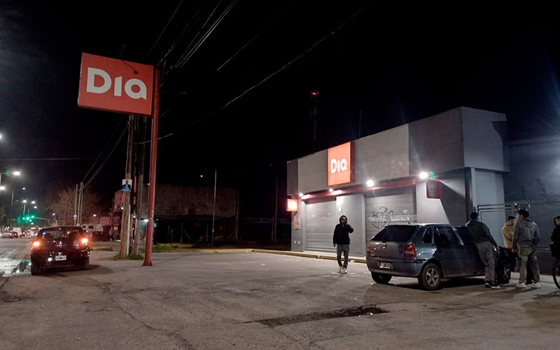 supermercado Día momentos después del saqueo