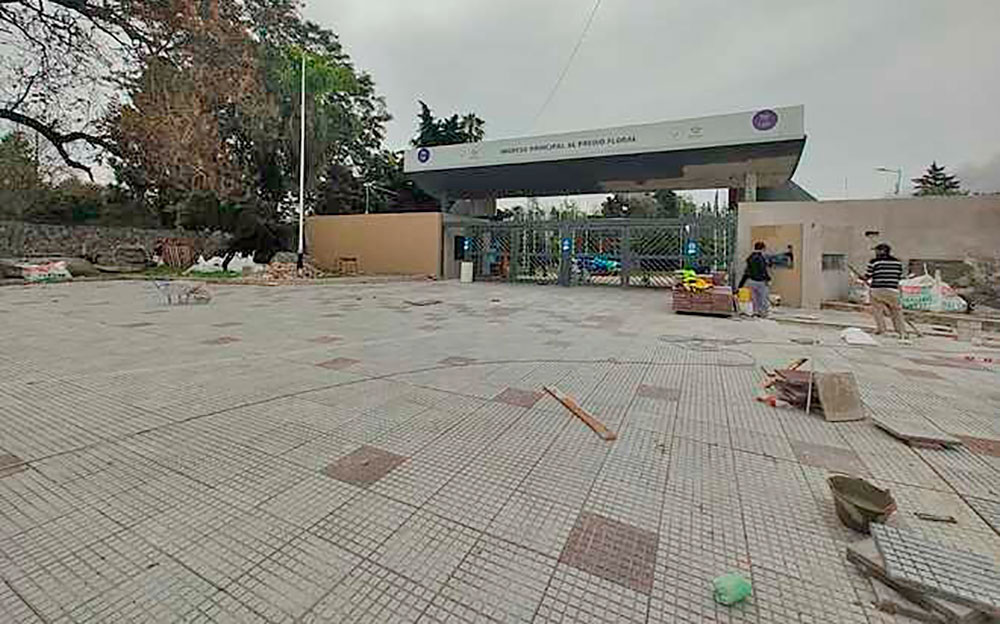 Remodelan los ingresos al predio de la Fiesta Nacional de la Flor
