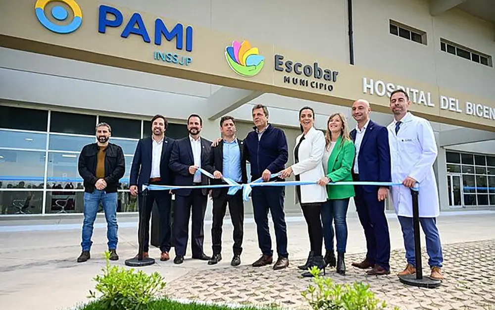 Sergio Massa encabezó la inauguración del Hospital del Bicentenario en Garín