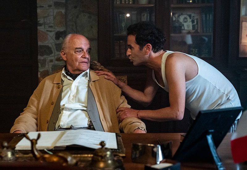 Juan Leyrado en el film Oliva, uno de los estrenos del Cine Italia