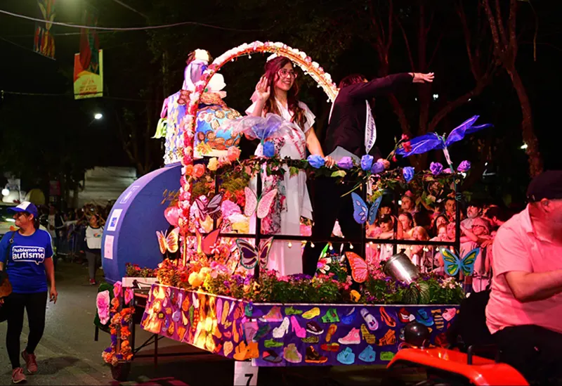 desfile de carrozas del año pasado