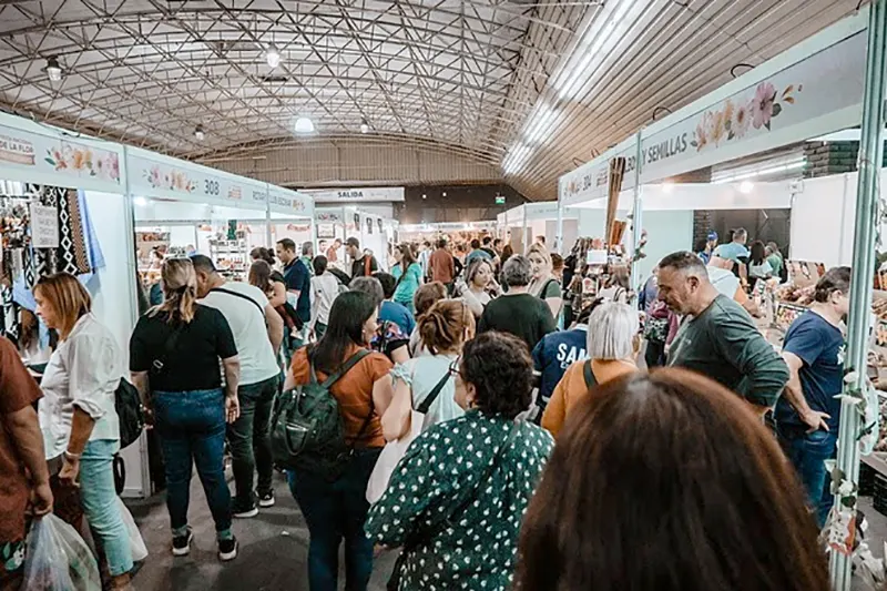 paseo comercial de la Fiesta de la Flor