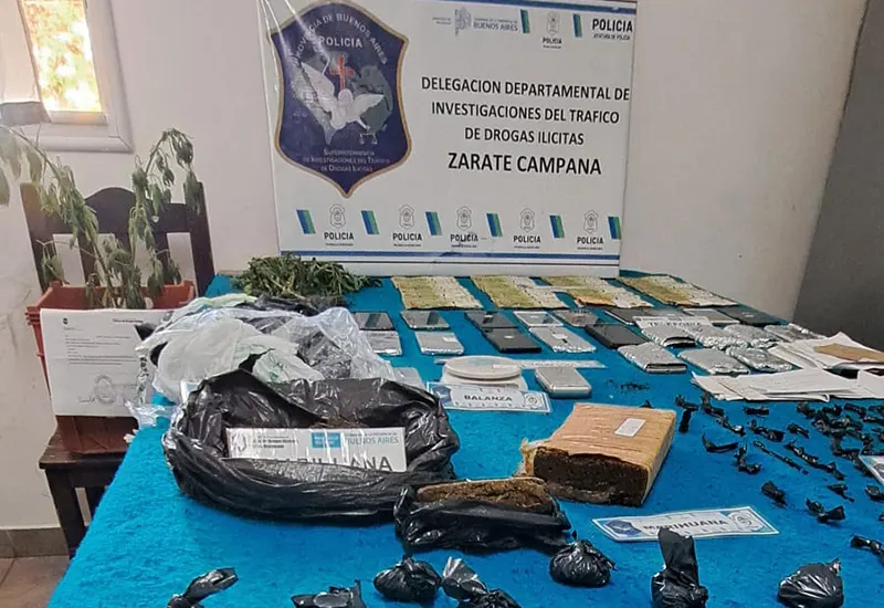 cocaína y marihuana decomisada en los allanamientos