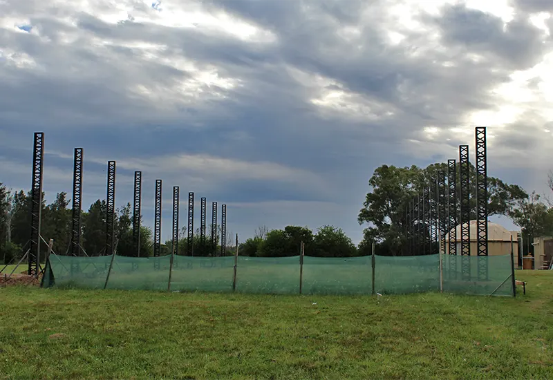 avance de obras en el futuro complejo de pádel sobre la calle César Díaz