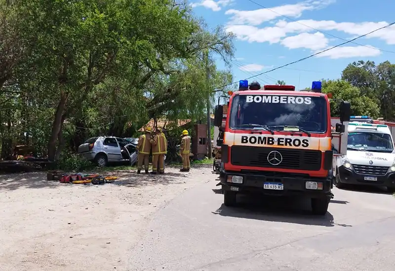 socorristas en el lugar del accidente