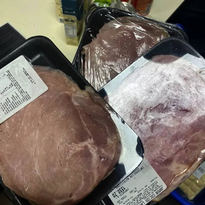 productos en mal estado en el Carrefour de Maschwitz