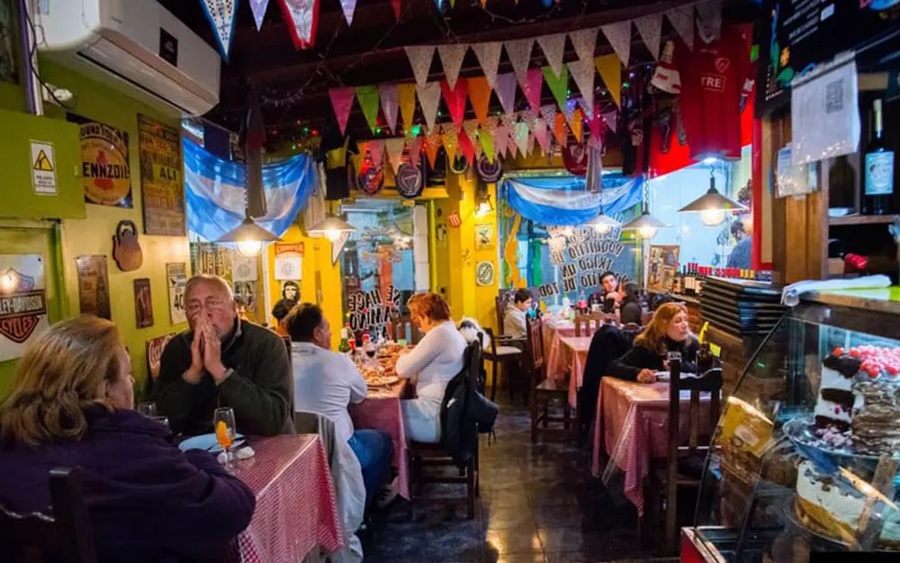 lo de lucas interior bodegón Lo de Lucas, por dentro