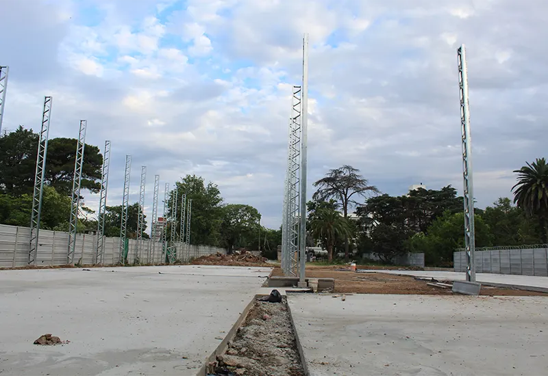 avance del complejo de pádel sobre la calle César Díaz