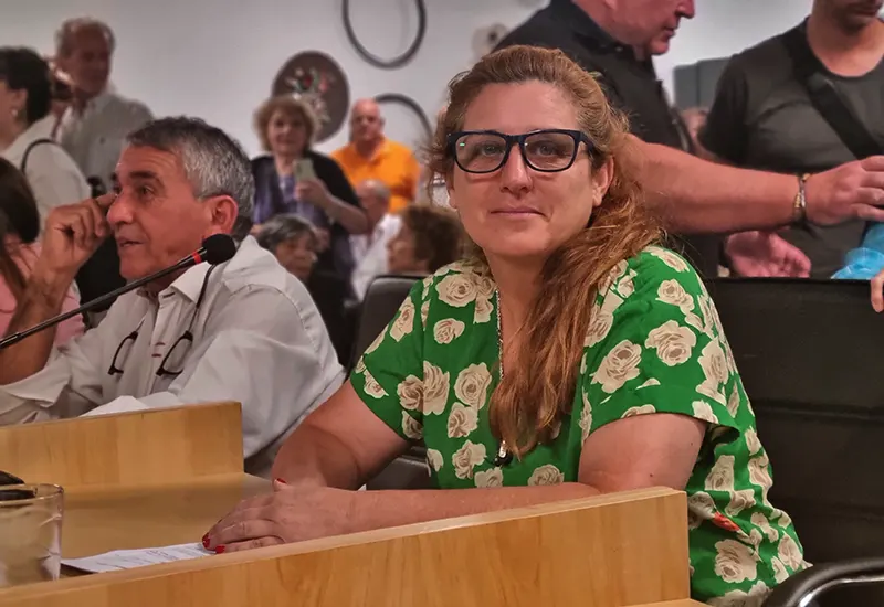 concejal Sandra De Boeuf, autora del proyecto contra el pedido de libre deuda