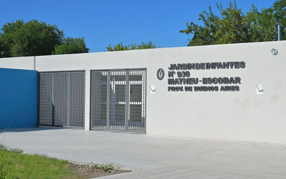 Jardinde Infantes 930 Matheu fachada del Jardín de Infantes 930 de Matheu