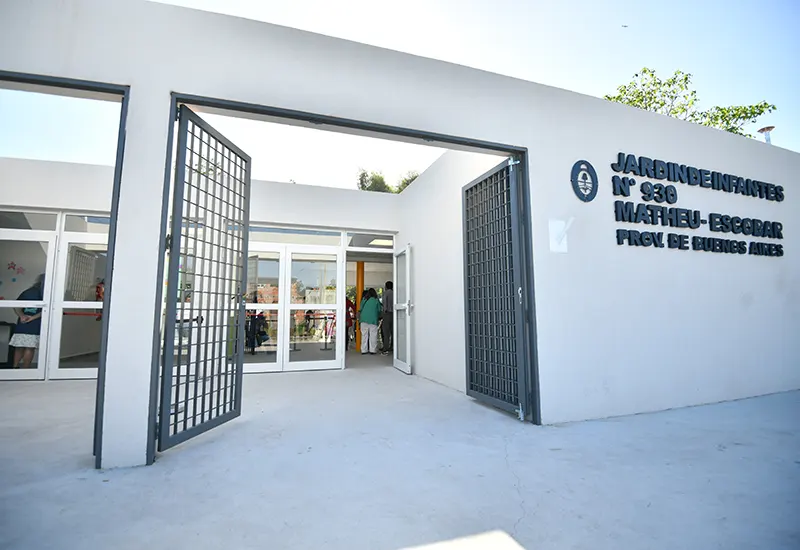 fachada del nuevo jardín de infantes de Matheu